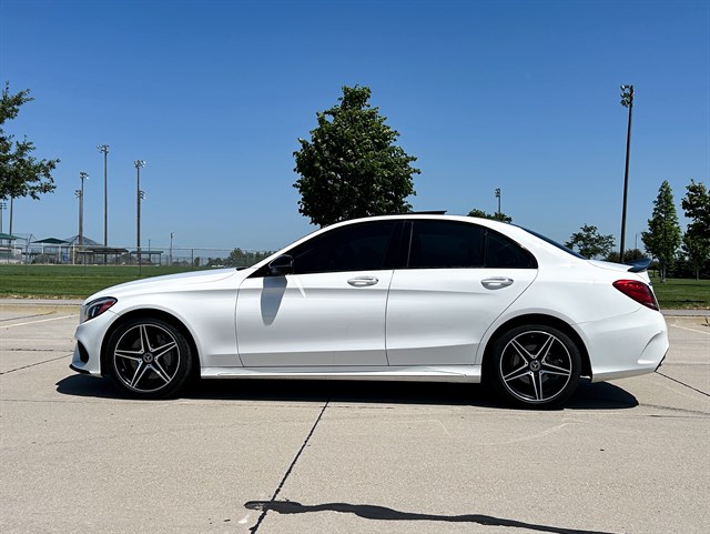 Mercedes-Benz C-Class photo 12