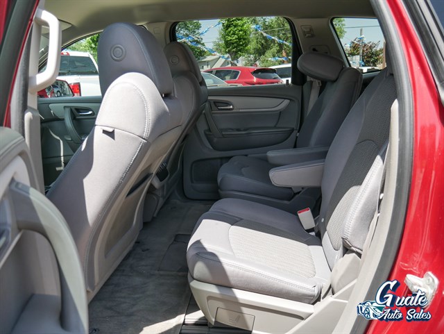 Chevrolet Traverse photo 9