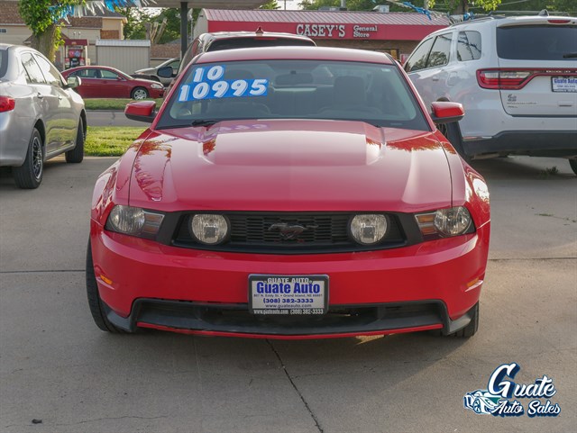 Ford Mustang photo 2