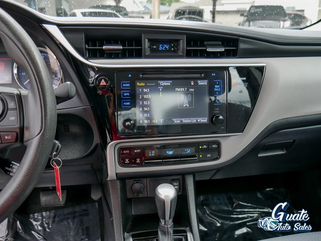 Toyota Corolla photo 8