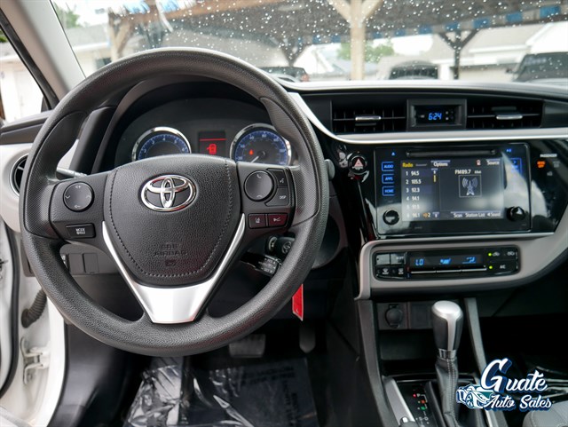 Toyota Corolla photo 9