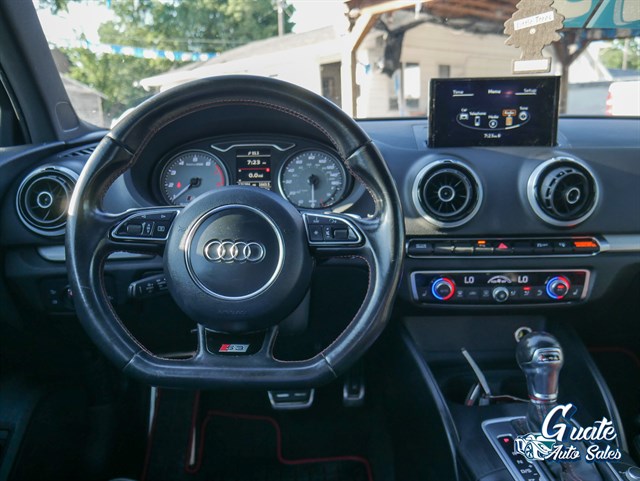 Audi S3 photo 8