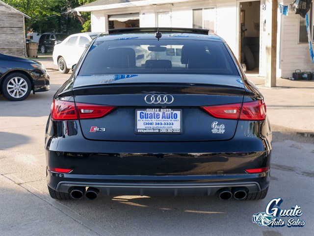 Audi S3 photo 11