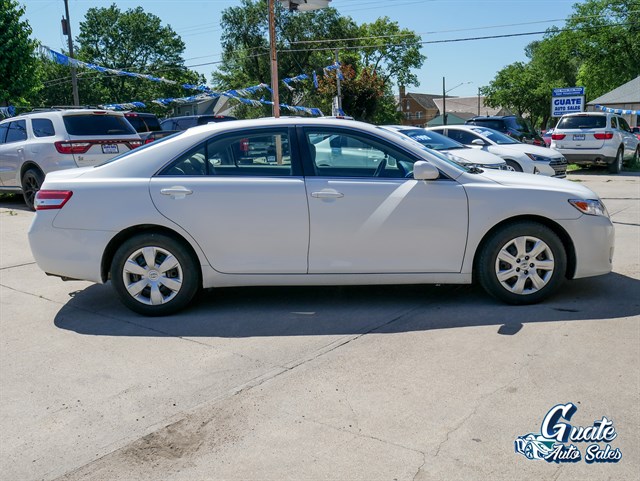 Toyota Camry photo 14
