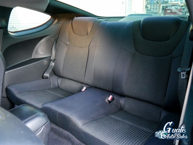 Hyundai Genesis Coupe photo 10