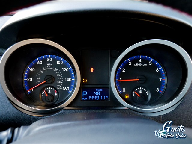 Hyundai Genesis Coupe photo 6