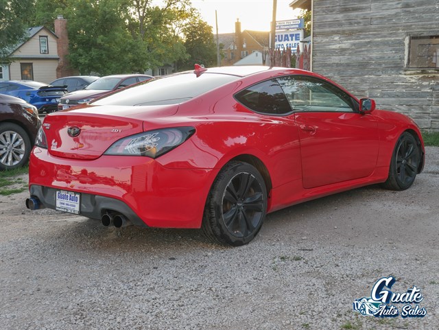 Hyundai Genesis Coupe photo 13