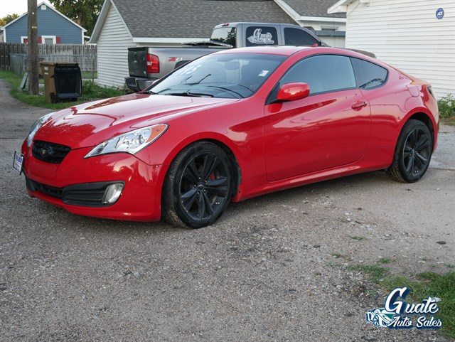 Hyundai Genesis Coupe photo 3