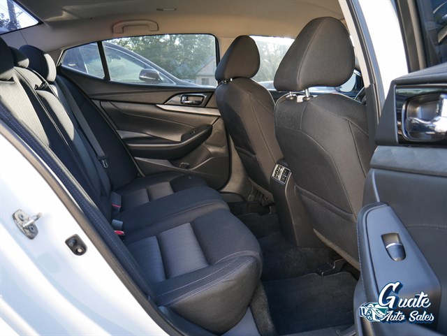 Nissan Maxima photo 15
