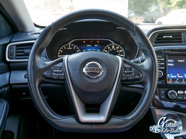 Nissan Maxima photo 7