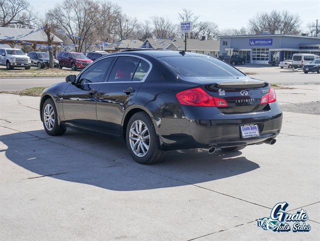 Infiniti G35 photo 11