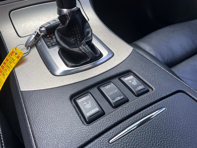 Infiniti G35 photo 8