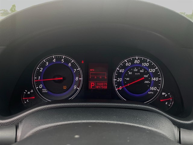 Infiniti G35 photo 6