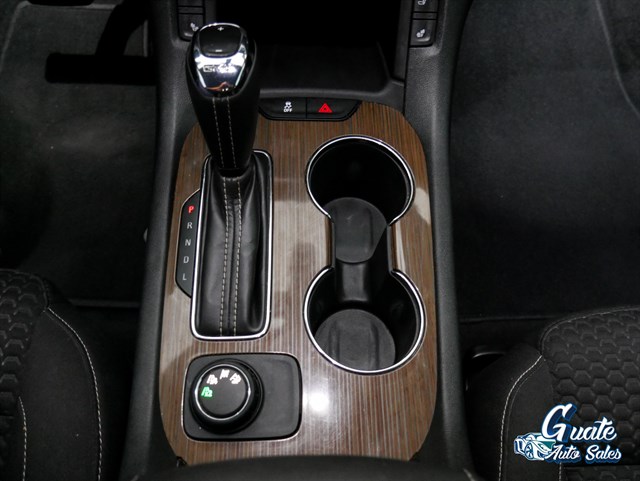 GMC Acadia photo 10