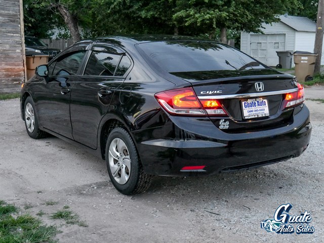Honda Civic photo 9