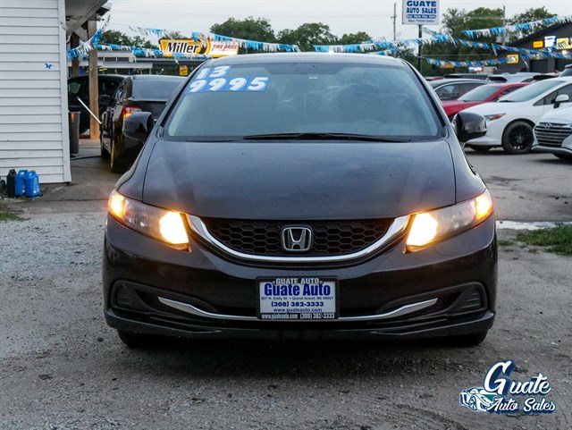 Honda Civic photo 2