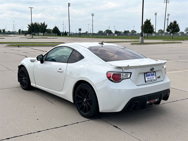 Subaru BRZ photo 10