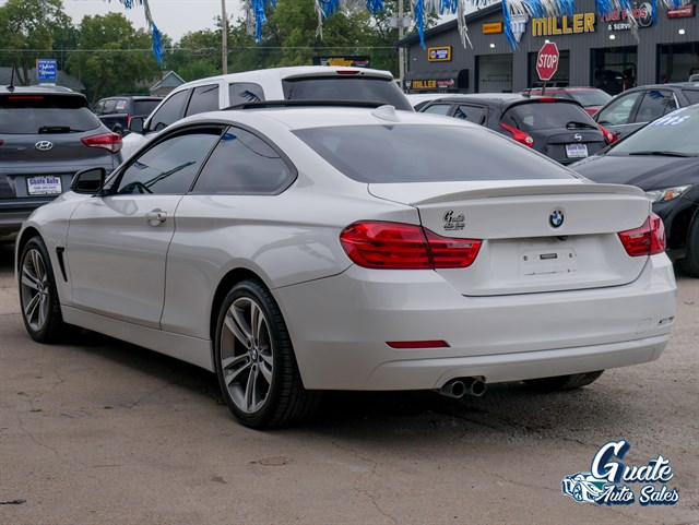 BMW 4 Series photo 10