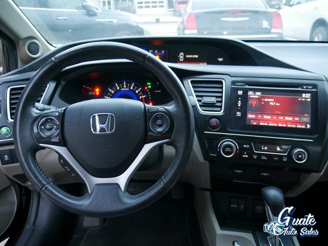 Honda Civic photo 8