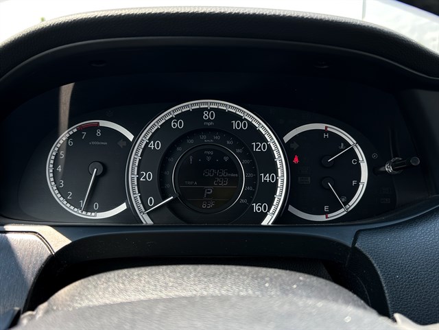 Honda Accord photo 6