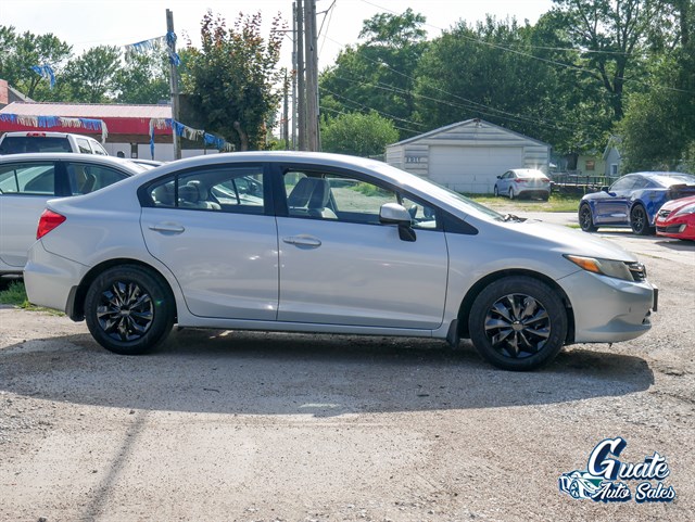 Honda Civic photo 13