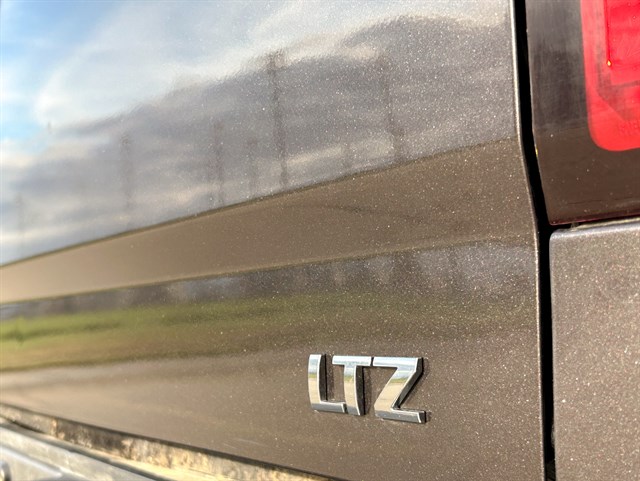 Chevrolet Silverado photo 20