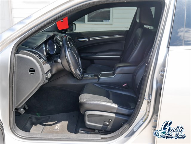 Chrysler 300 photo 5