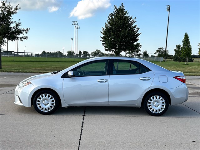 Toyota Corolla photo 11