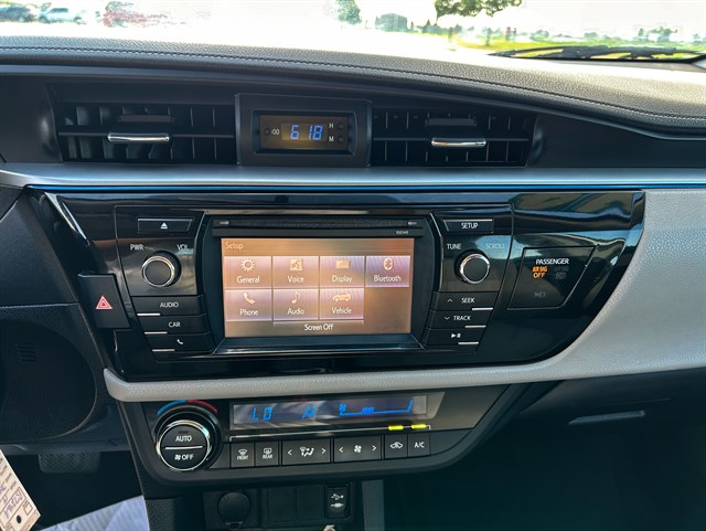 Toyota Corolla photo 5