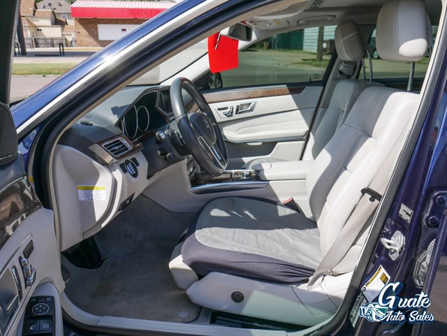 Mercedes-Benz E-Class photo 5