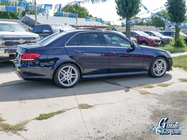Mercedes-Benz E-Class photo 16