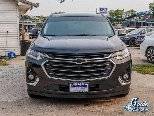 Chevrolet Traverse photo 2