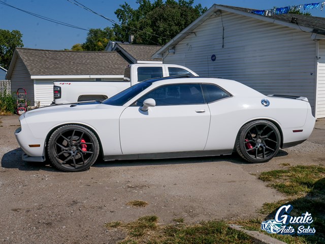 Dodge Challenger photo 4