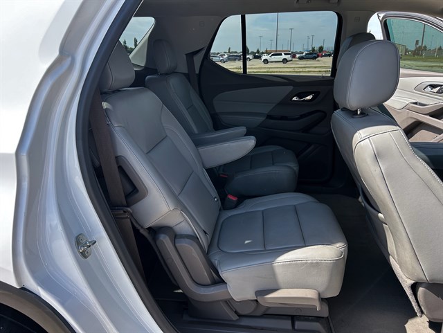 Chevrolet Traverse photo 18