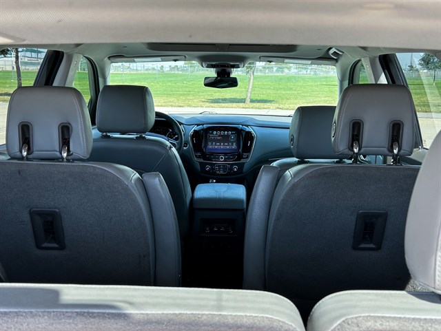 Chevrolet Traverse photo 14