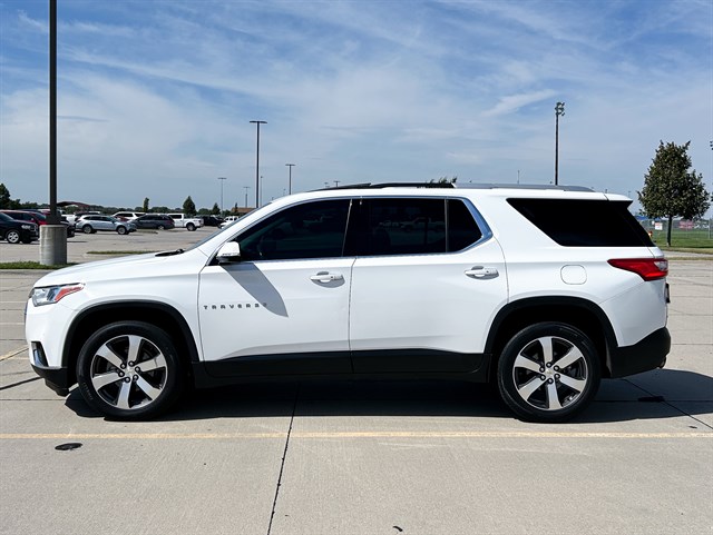 Chevrolet Traverse photo 9