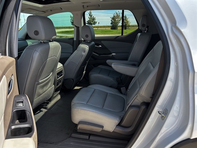 Chevrolet Traverse photo 13