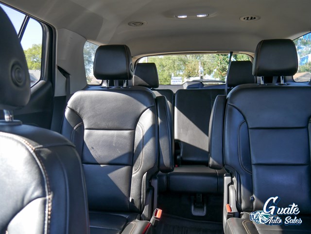 Chevrolet Traverse photo 11