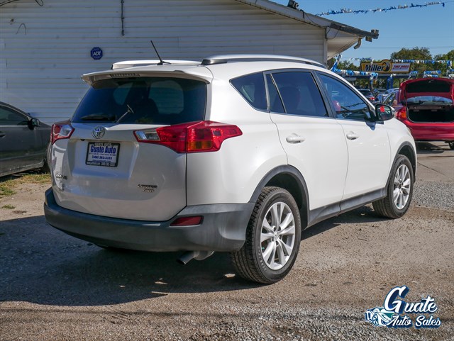 Toyota RAV4 photo 16