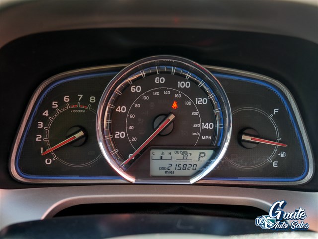 Toyota RAV4 photo 8