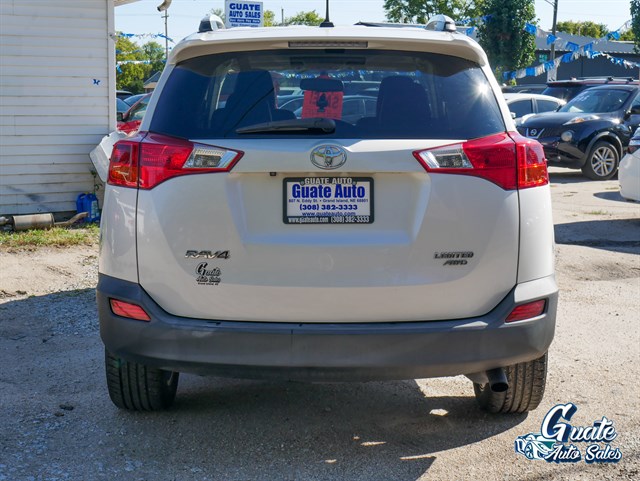 Toyota RAV4 photo 14