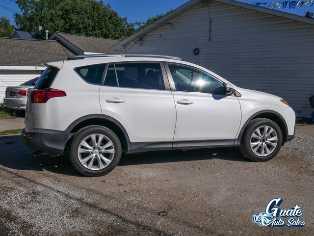 Toyota RAV4 photo 17
