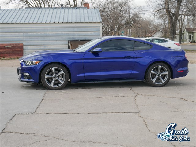 Ford Mustang photo 4