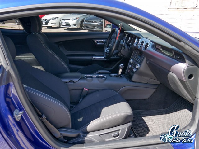 Ford Mustang photo 14