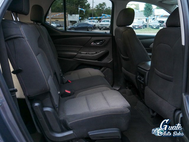 Chevrolet Traverse photo 16