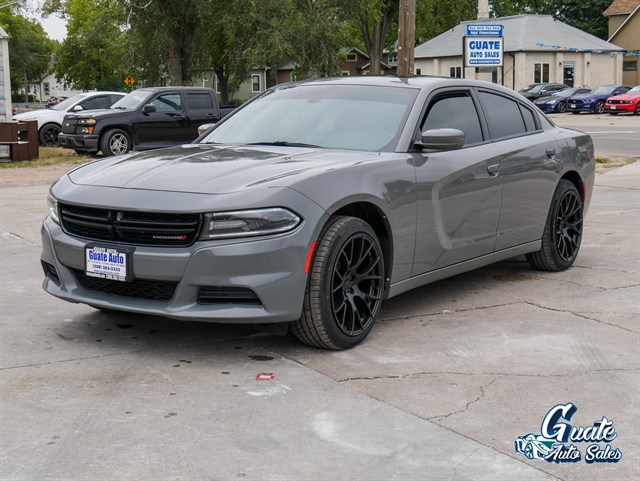 Dodge Charger photo 3