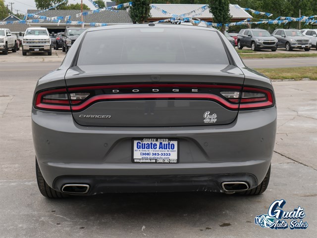 Dodge Charger photo 12