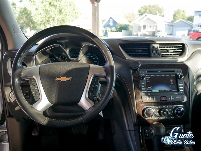 Chevrolet Traverse photo 10