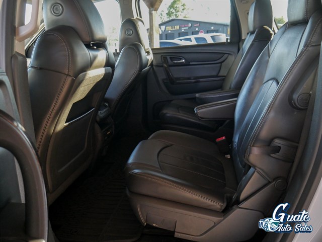 Chevrolet Traverse photo 11