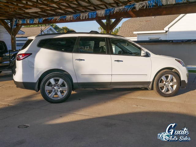 Chevrolet Traverse photo 16